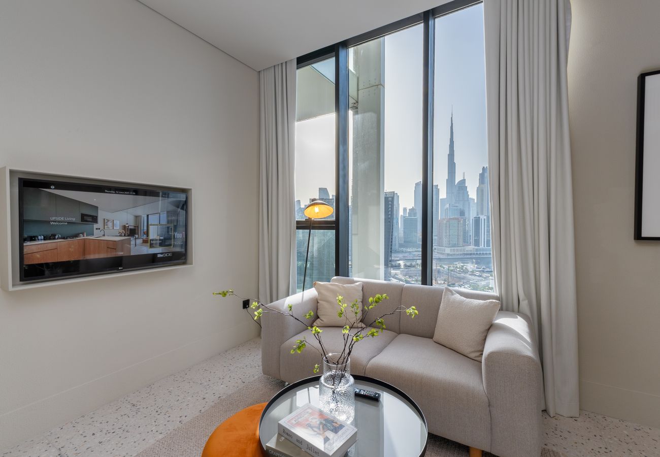 Studio in Dubai - Sleek Studio w/ Burj Views Near Downtown and Canal	