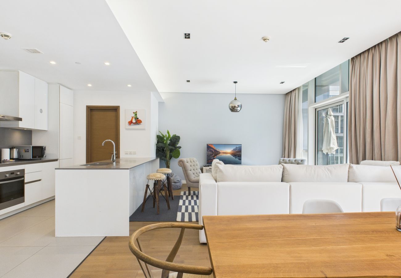 Apartment in Dubai - City Walk 1BR | Near Burj Khalifa & Dubai Mall