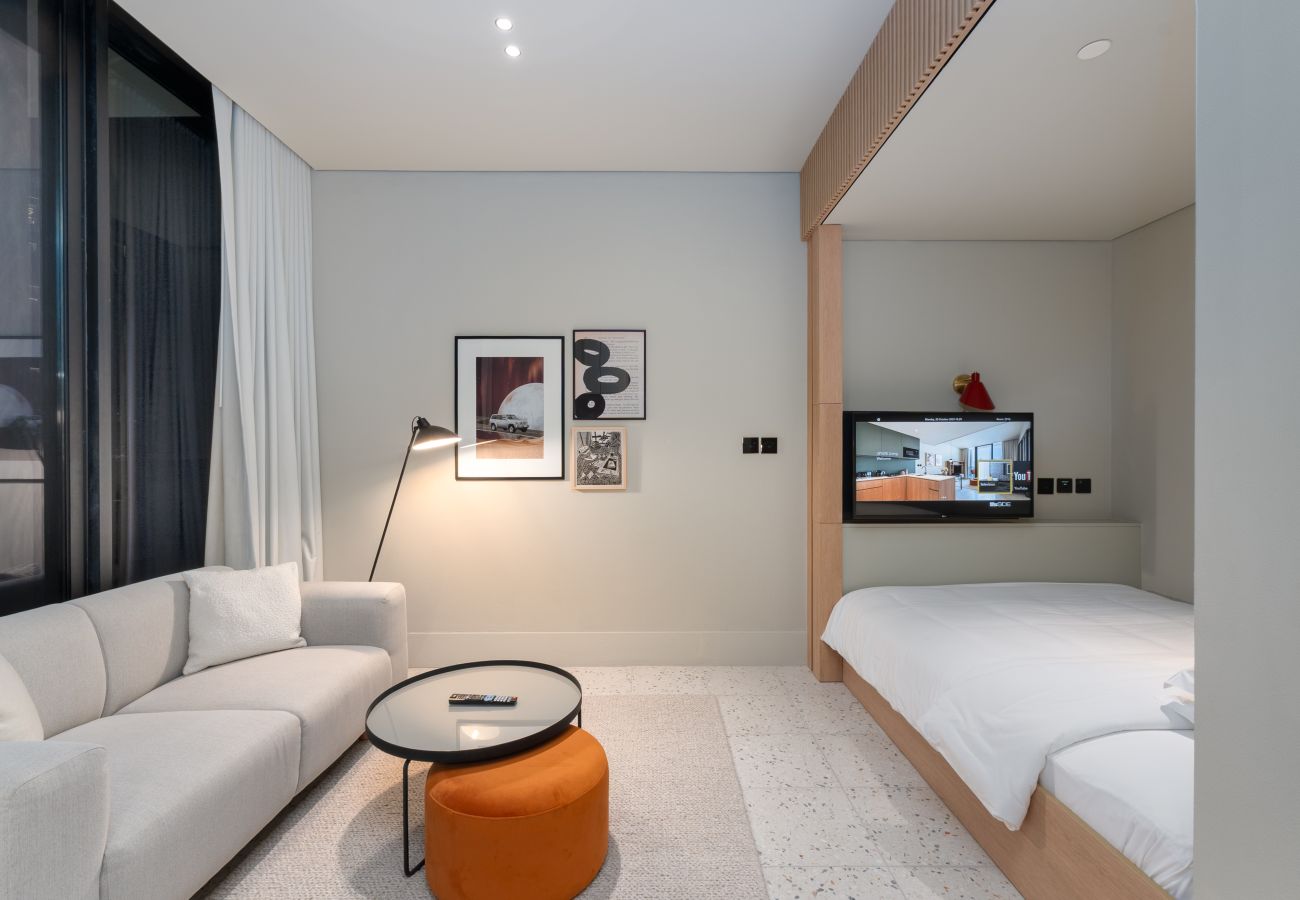 Studio in Dubai - Urban Studio w/ Balcony Near Downtown and Canal