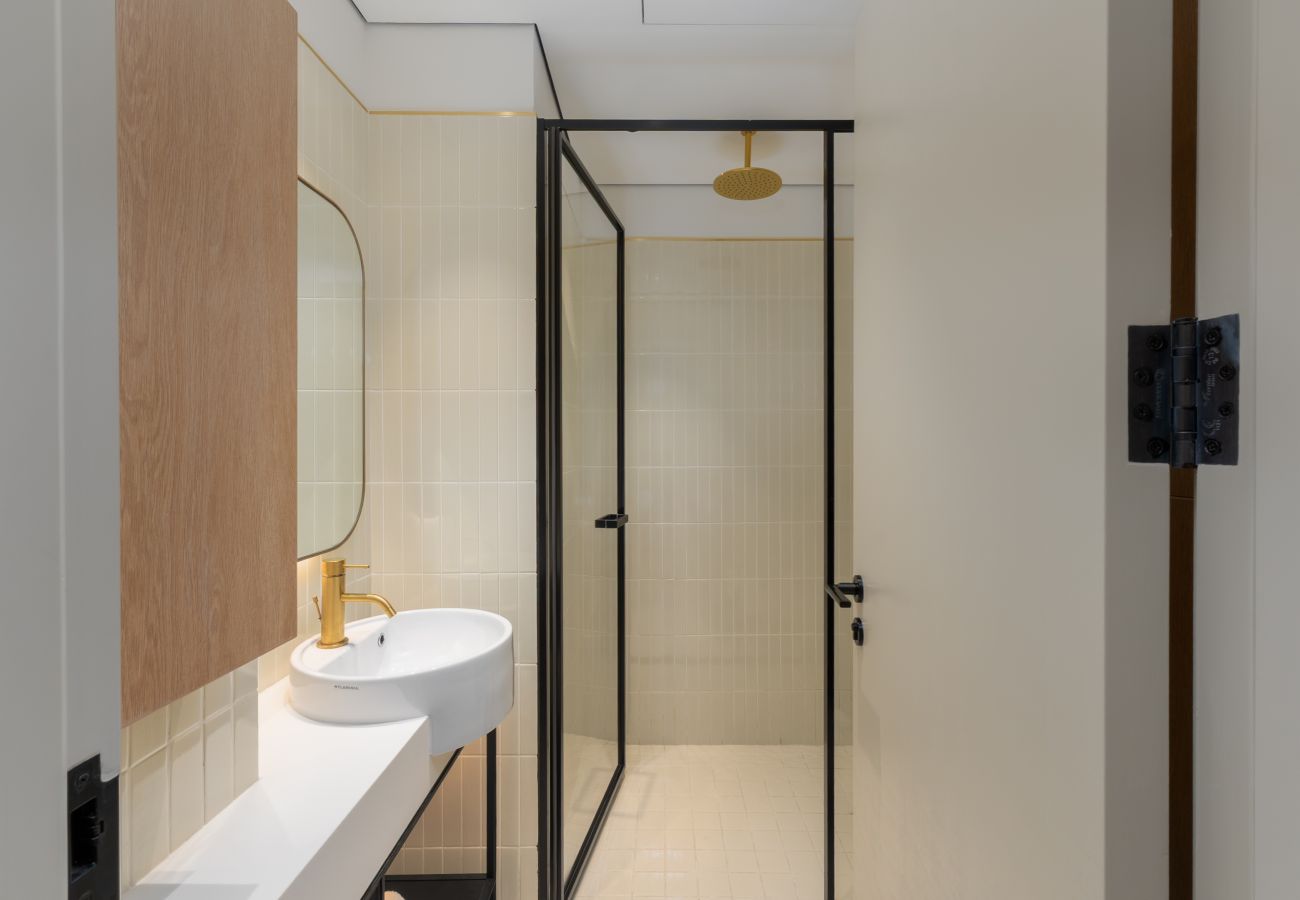 Studio in Dubai - Burj View Studio Near Downtown and Canal