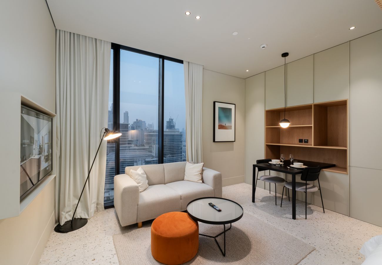 Studio in Dubai - Burj View Studio Near Downtown and Canal