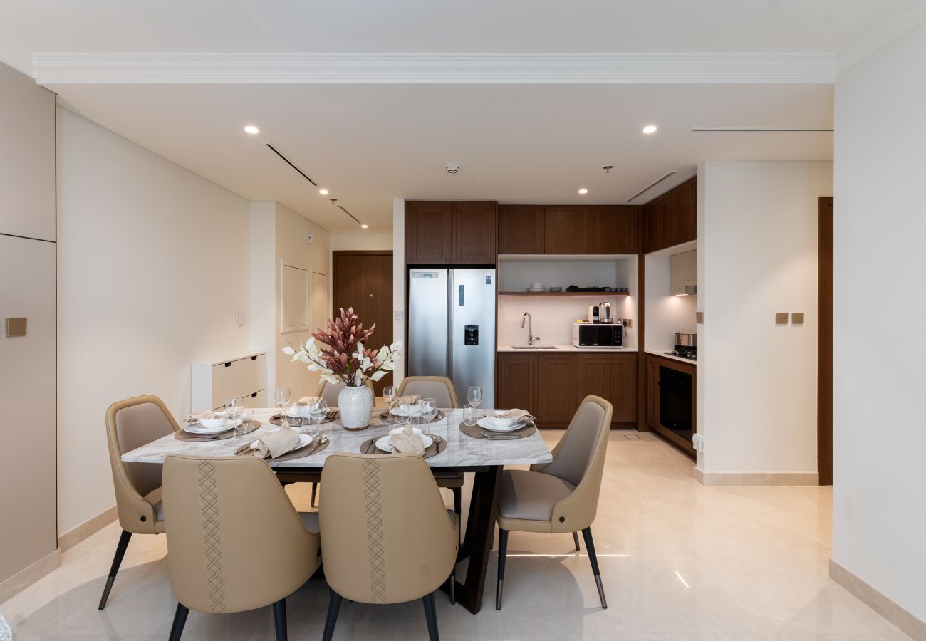 Apartment in Dubai - Exquisite 2BR | Private Beach Access | Near Marina & JBR