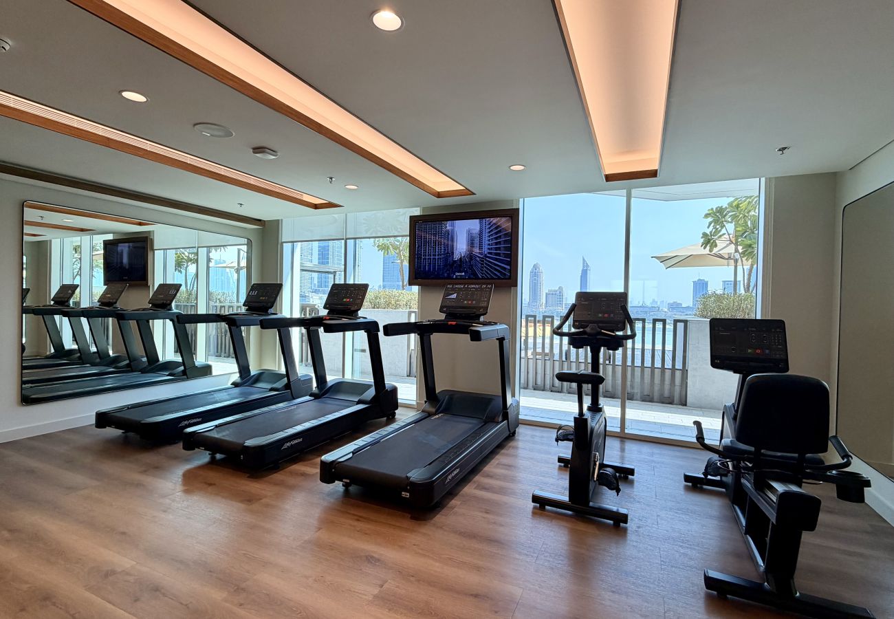 Apartment in Dubai - Exquisite 2BR | Private Beach Access | Near Marina & JBR