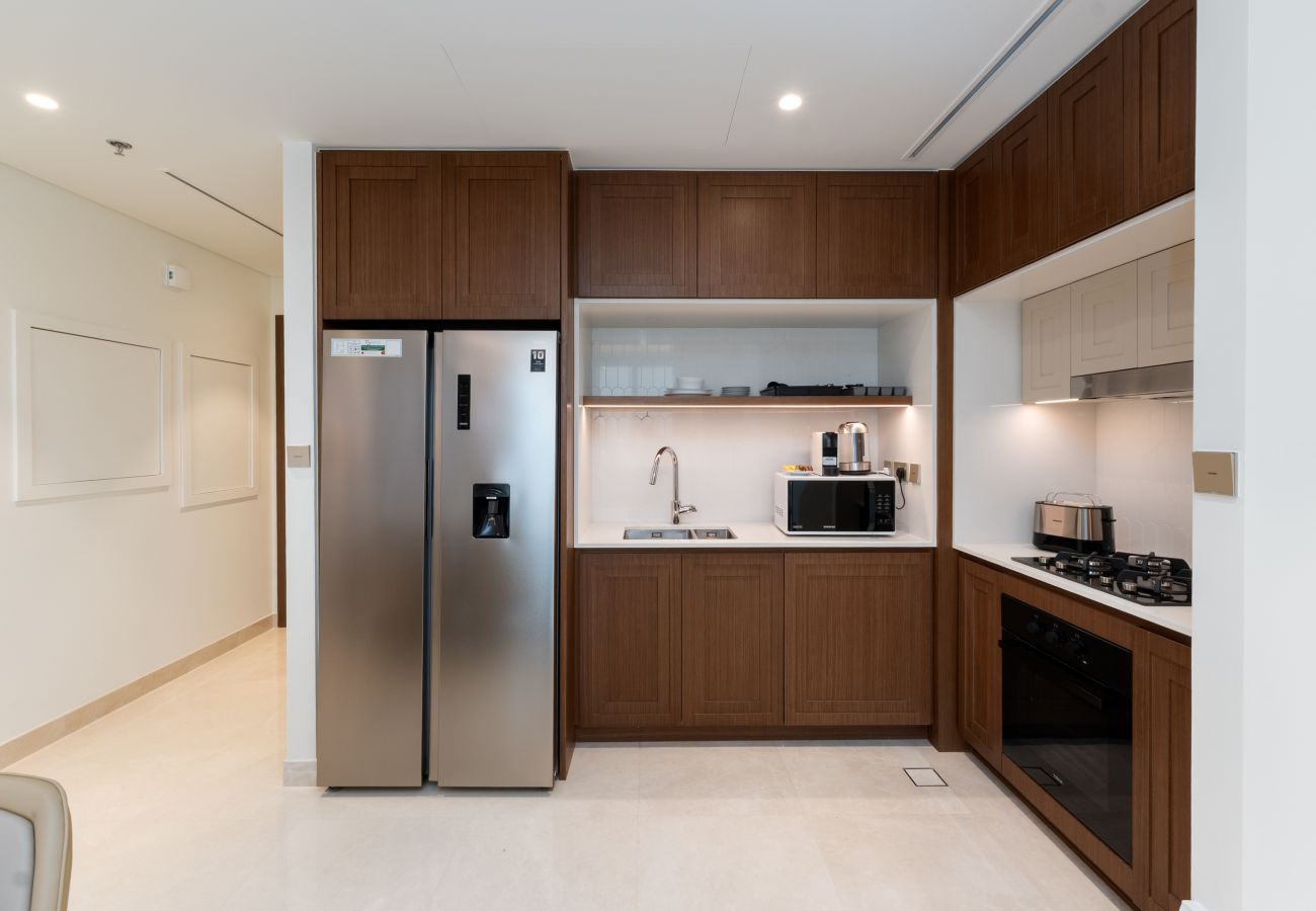 Apartment in Dubai - Exquisite 2BR | Private Beach Access | Near Marina & JBR