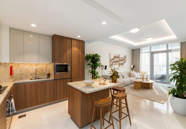 Apartment in Dubai - Prime 2BR Downtown | Iconic Burj View