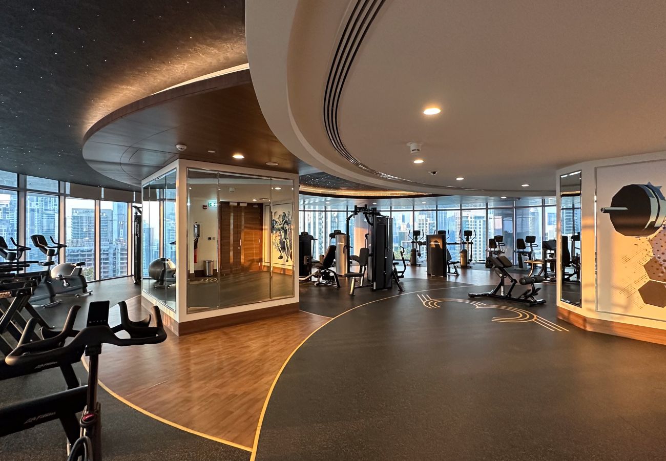 Apartment in Dubai - Prime 2BR Downtown | Iconic Burj View