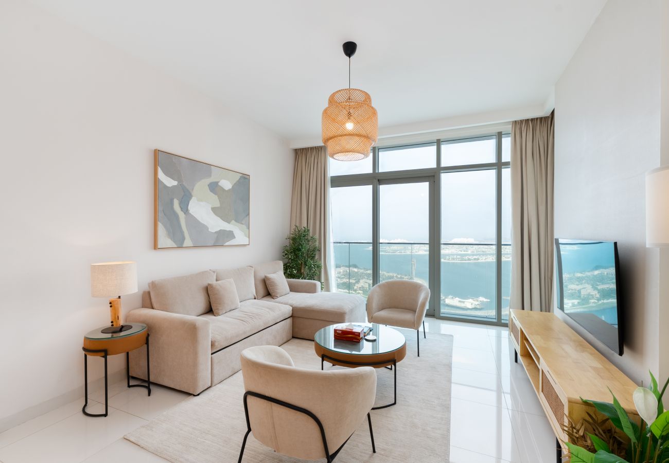 Apartment in Dubai - Sleek 1BR Emaar Beachfront | Near Marina & JBR