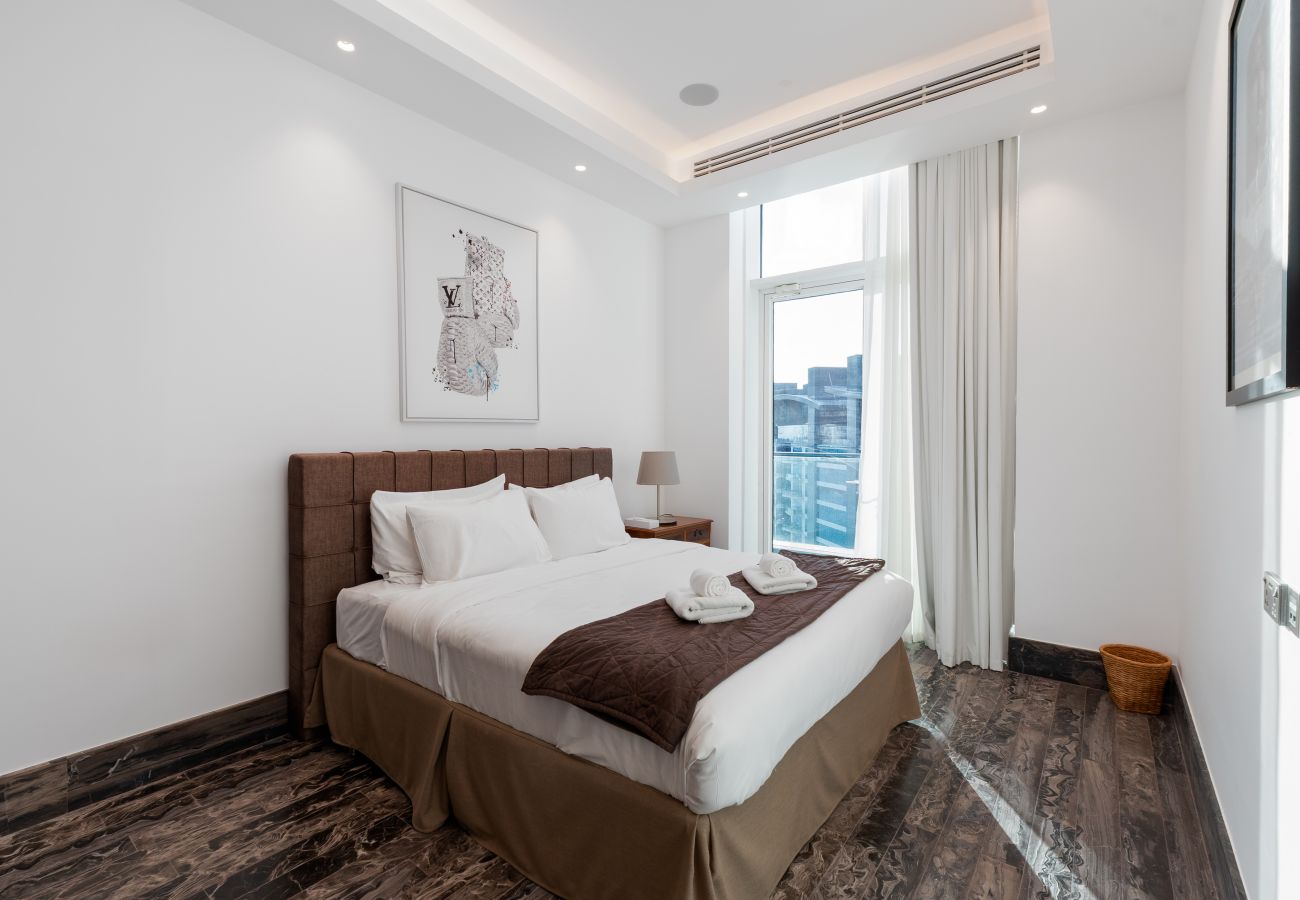 Apartment in Dubai - 4BR Palm Penthouse: Private Pool & Beach Access