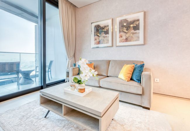 Apartment in Dubai - 1BR Marina View Apt at Address JBR