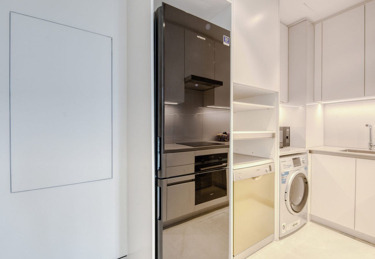 Apartment in Dubai - Modern 1BR Apartment at Address JBR