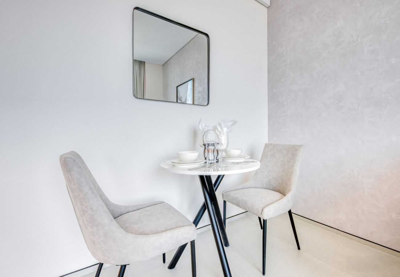 Apartment in Dubai - Modern 1BR Apartment at Address JBR