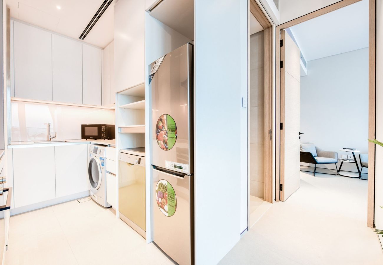 Apartment in Dubai - Vibrant 1BR Retreat at Address JBR