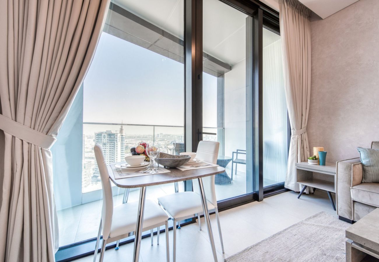 Apartment in Dubai - Vibrant 1BR Retreat at Address JBR