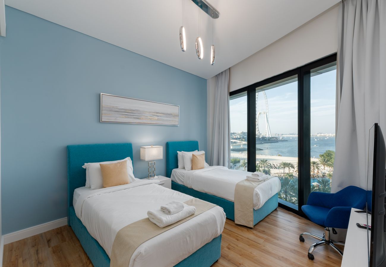 Apartment in Dubai - Modern 3BR + Maid's | Iconic Ain Dubai Views