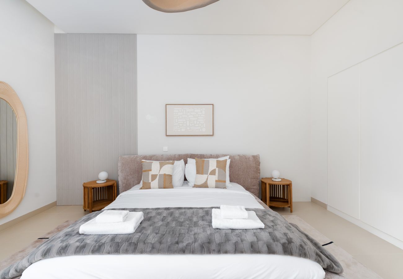 Villa in Ajman - 4BR Coastal Haven w/  Private Pool | Al Zorah