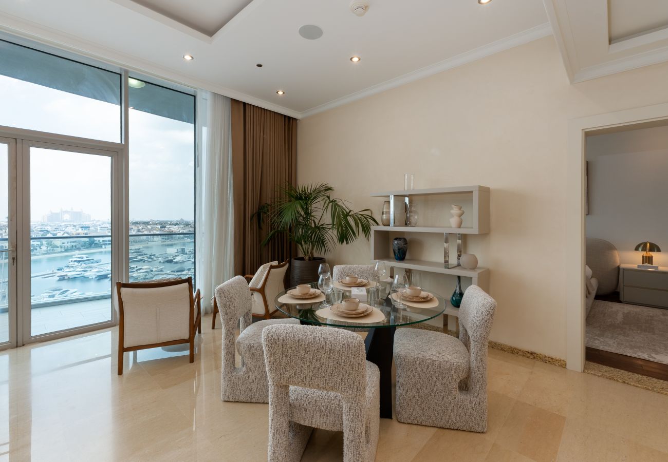 Apartment in Dubai - Prime 3BR w/ Beach Access at the Palm