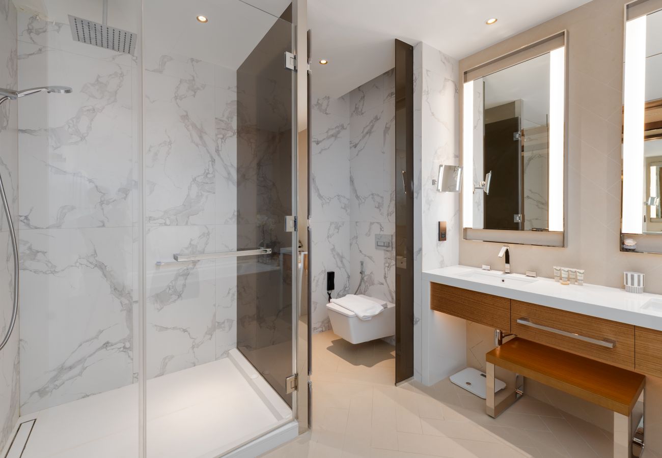 Apartment in Dubai - Elite 2BR Address Opera | Burj Khalifa View