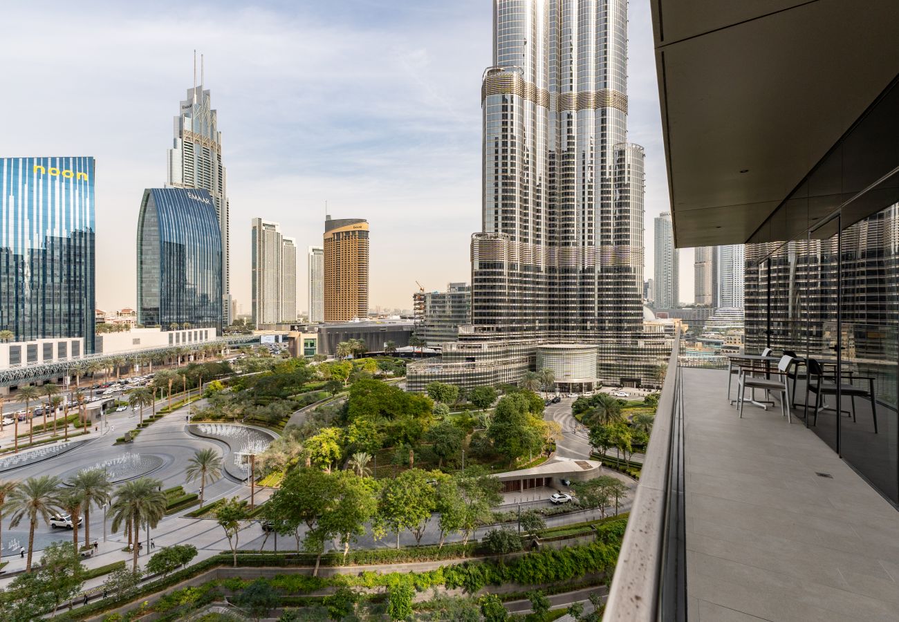 Apartment in Dubai - Elite 2BR Address Opera | Burj Khalifa View