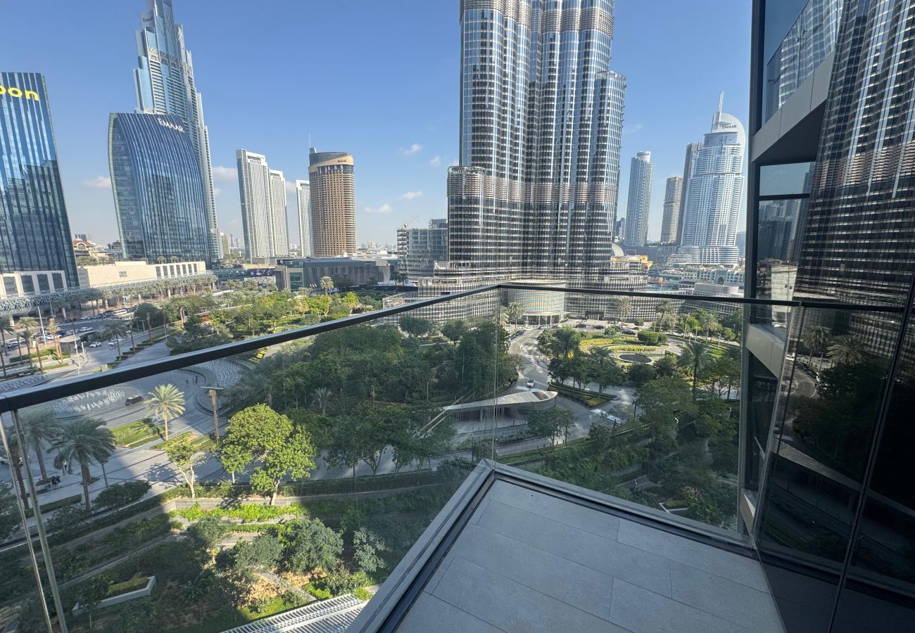 Apartment in Dubai - Elite 2BR Address Opera | Burj Khalifa View