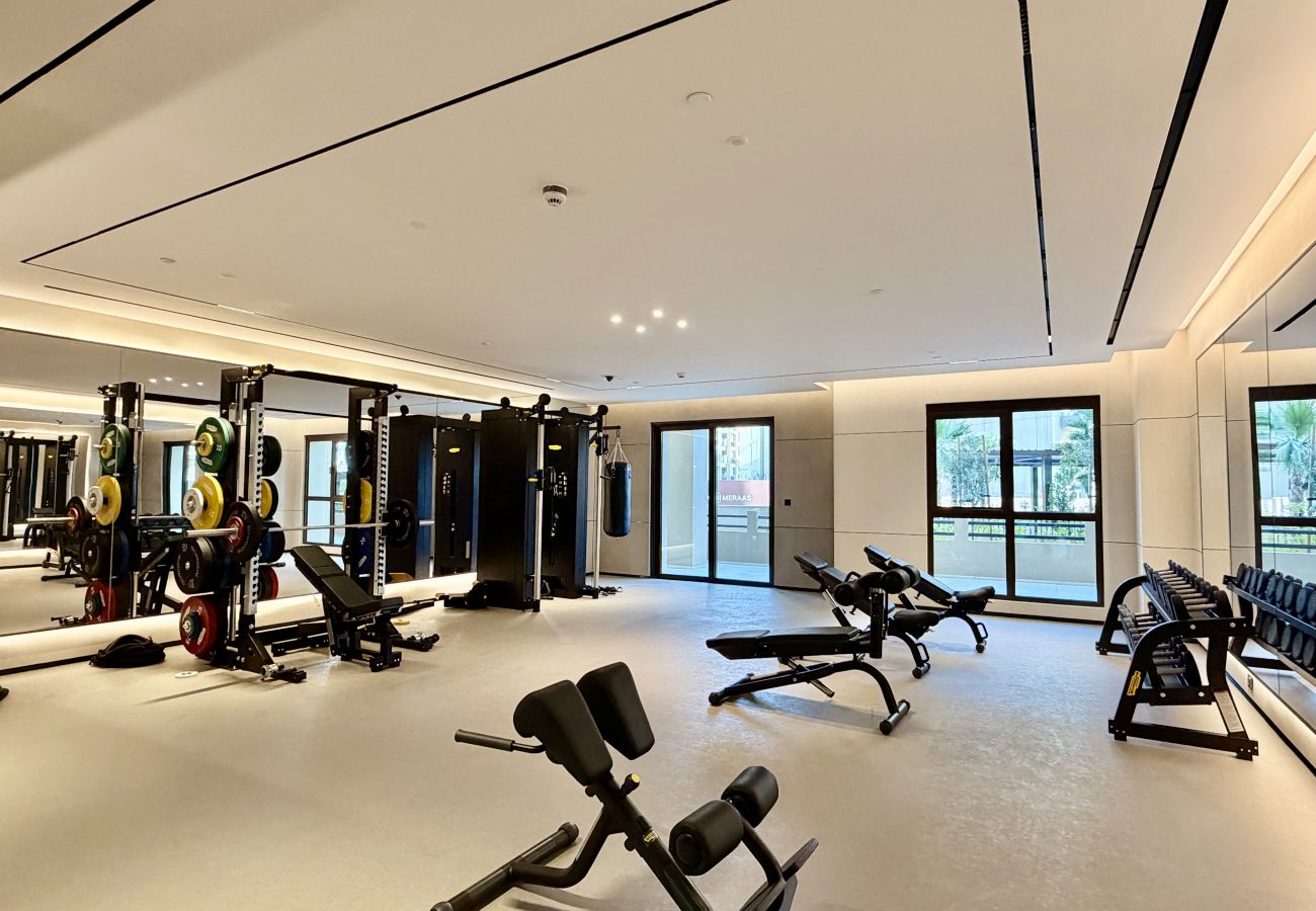 Apartment in Dubai - Chic MJL Retreat | Steps to Souk Madinat & Burj Al Arab