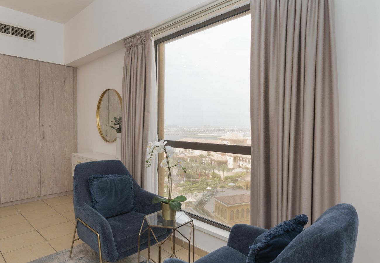 Apartment in Dubai - Cozy JBR 2BR Retreat | Steps to the Beach & The Walk