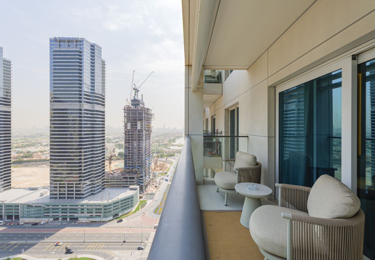 Apartment in Dubai - Prime JLT Stay | Near Metro & Lakeside Dining