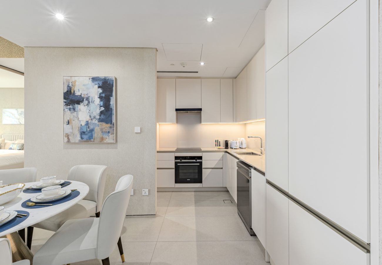 Apartment in Dubai - Live the Vibe: Upgraded 2BR | JBR Coastal Living