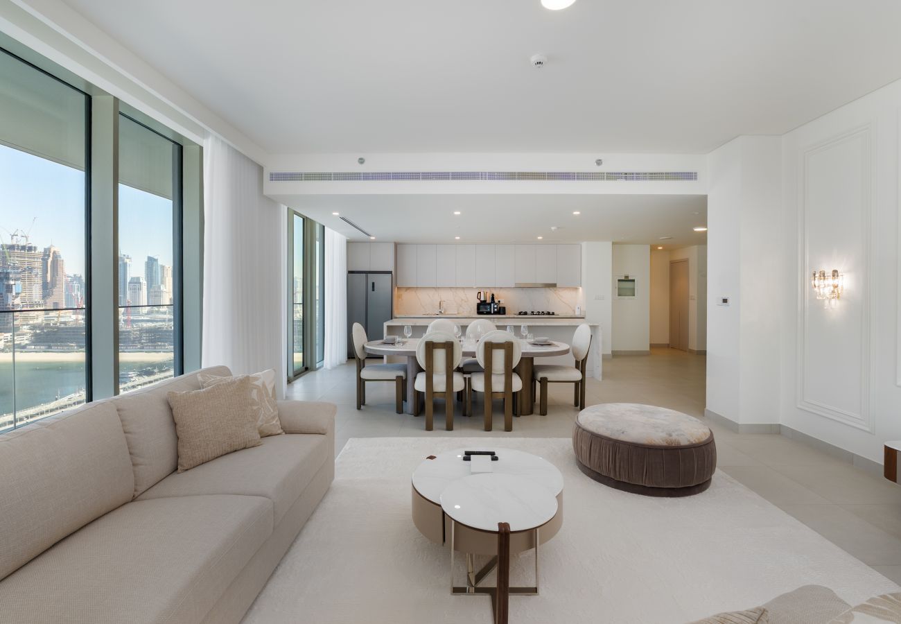Apartment in Dubai - Modern Beachfront 3BR Apt | Near Marina & JBR 
