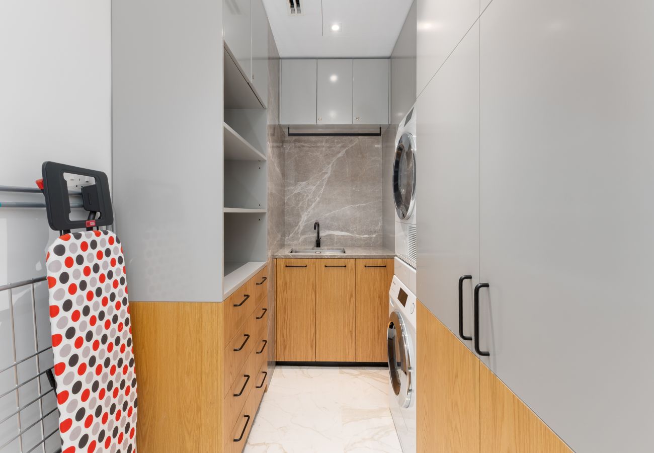 Apartment in Dubai - Address JBR 3BR | Direct Beach & Ain Dubai View
