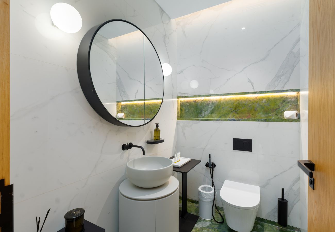 Apartment in Dubai - Address JBR 3BR | Direct Beach & Ain Dubai View
