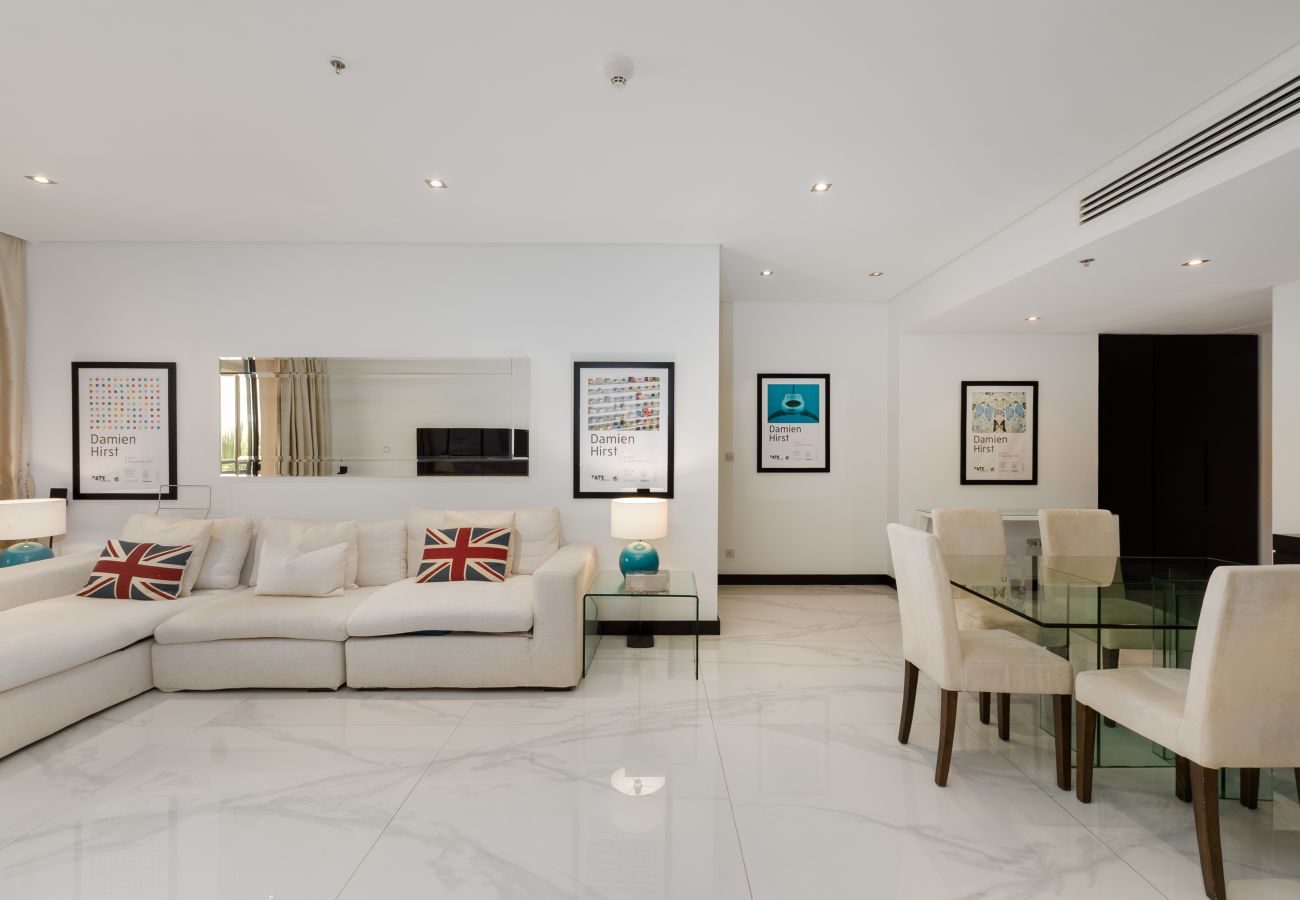 Apartment in Dubai - Palm Jumeirah 2BR | Prime Burj Al Arab Balcony