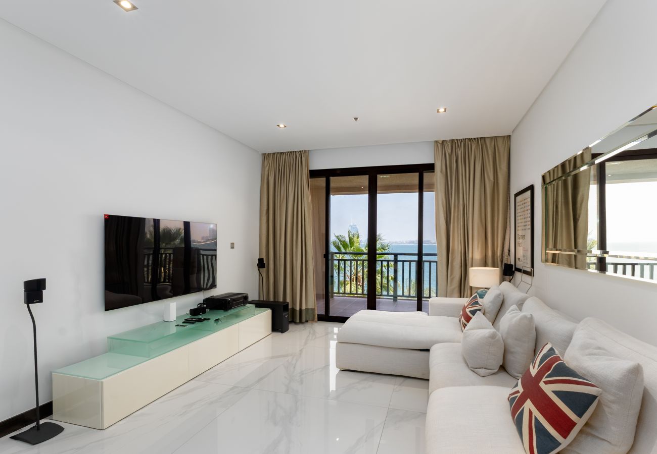 Apartment in Dubai - Palm Jumeirah 2BR | Prime Burj Al Arab Balcony