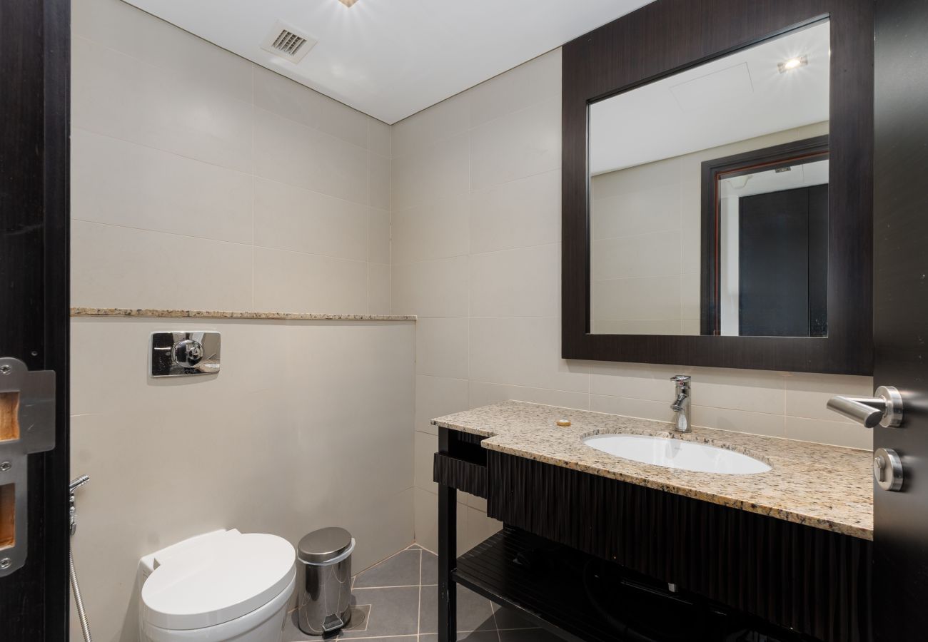Apartment in Dubai - Palm Jumeirah 2BR | Prime Burj Al Arab Balcony