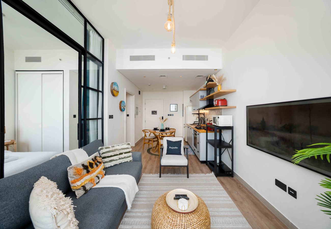 Apartment in Dubai - Boho-Chic 1BR w/ Pool | Dubai Hills