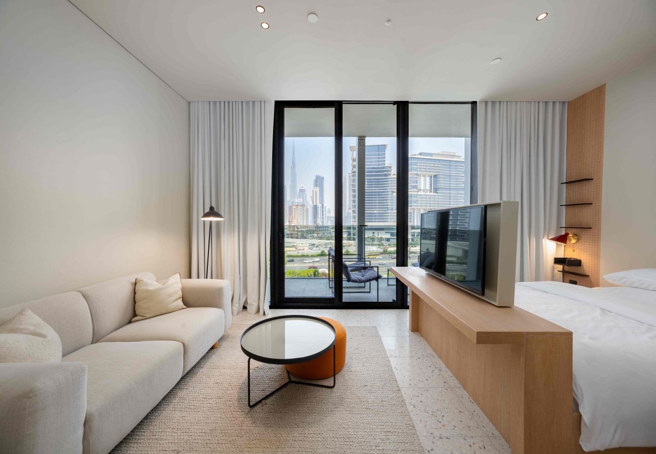 Studio in Dubai - Sleek Studio w/ Burj Khalifa View