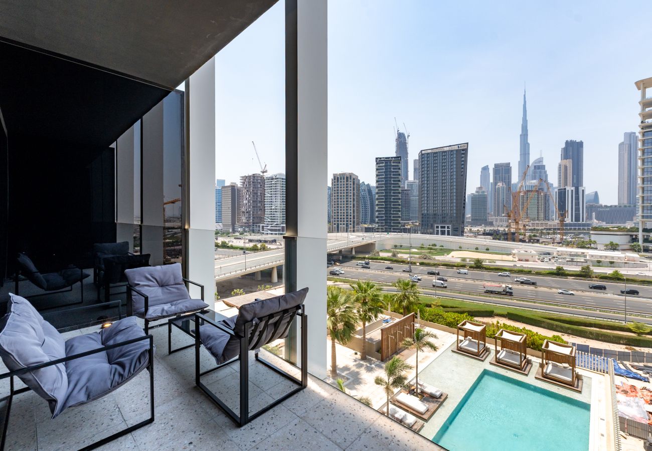 Studio in Dubai - Modern Studio Near Downtown | Burj View