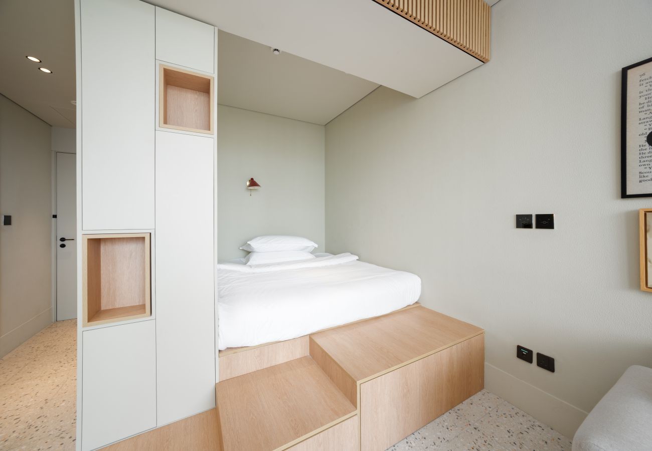 Studio in Dubai - Chic City Studio in Upside w/ Burj View