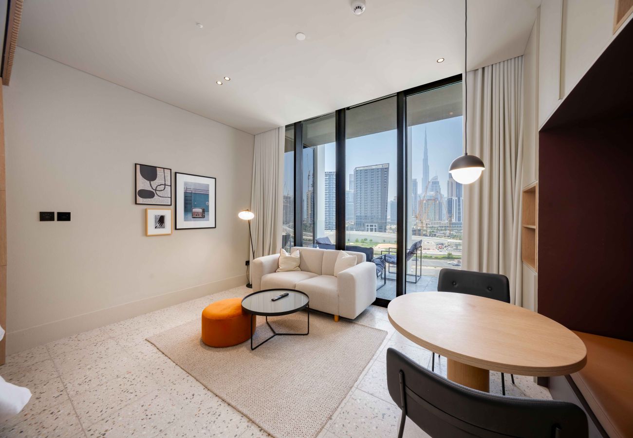 Studio in Dubai - Modern Upside Studio w/ Skyline View