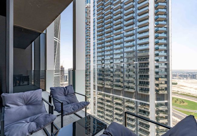 Studio in Dubai - Prime Upside Studio w/ Private Balcony