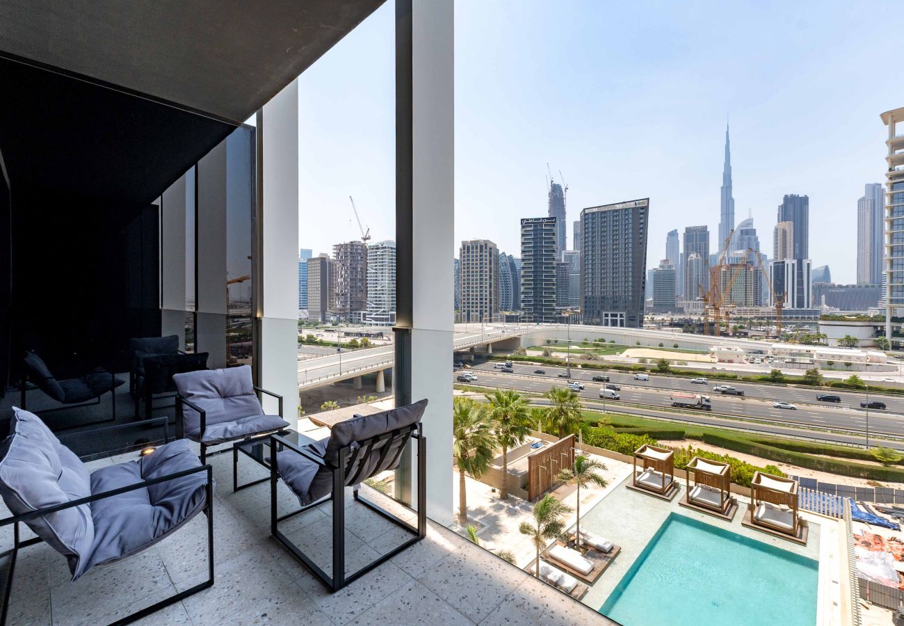 Studio in Dubai - Sleek Business Bay Studio | Burj View