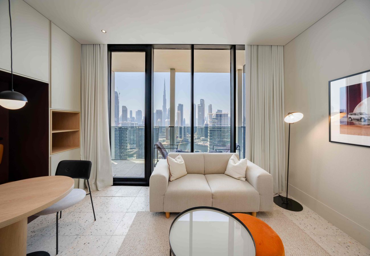 Studio in Dubai - Contemporary Studio w/ Burj View