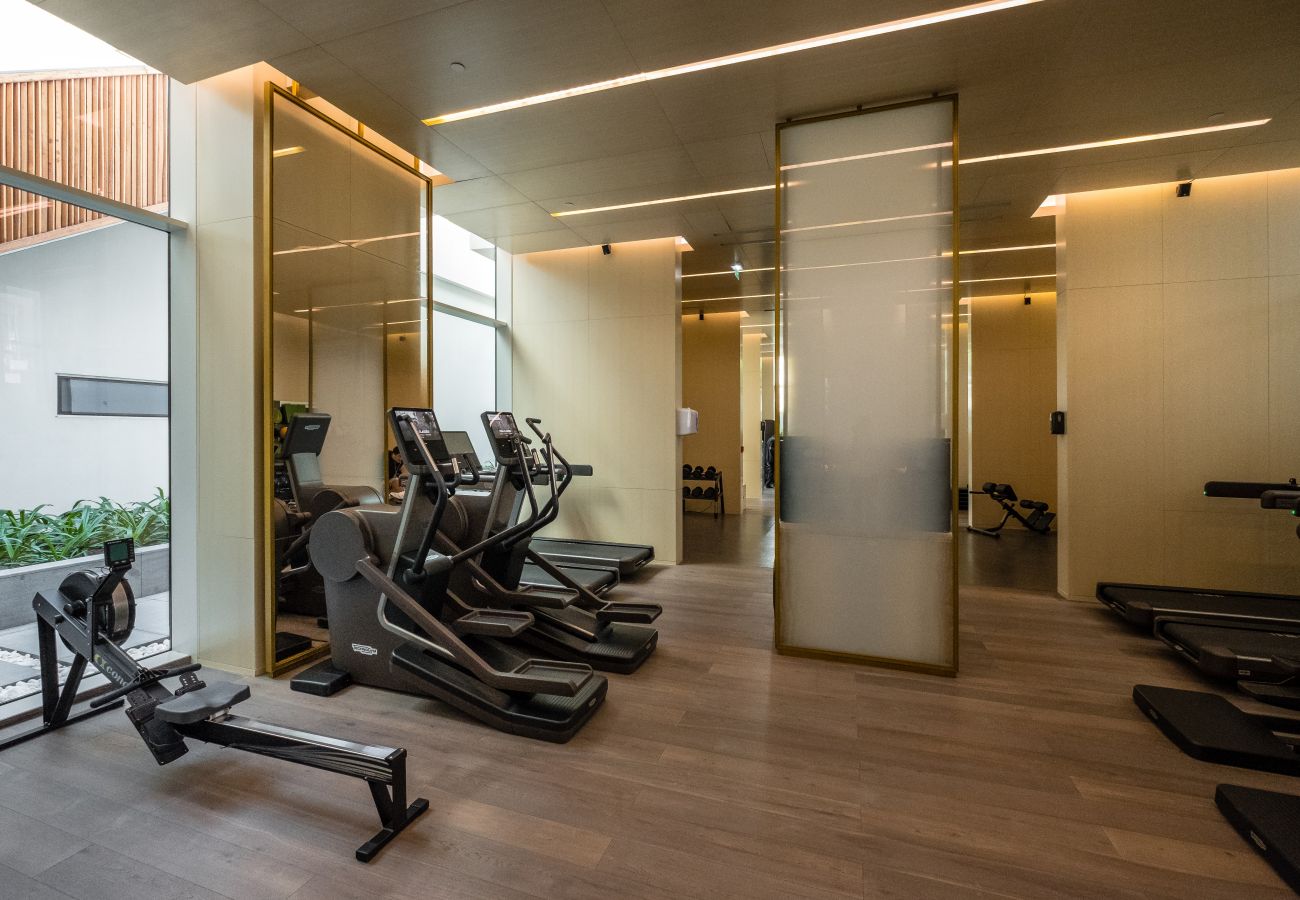 Apartment in Dubai - Modern 2BR Gem | Prime Palm Jumeirah Location