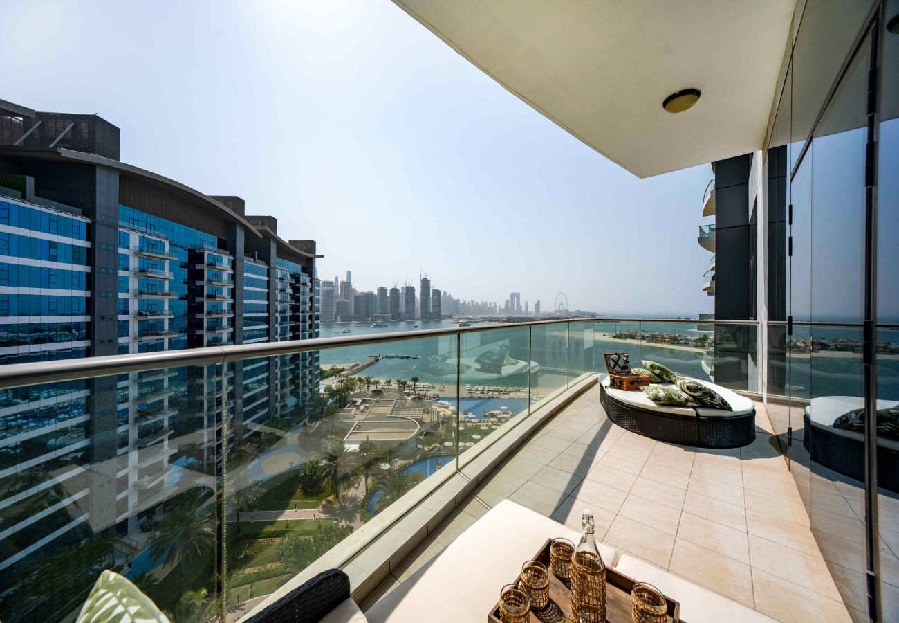 Apartment in Dubai - Refined 1BR Haven | Palm Jumeirah
