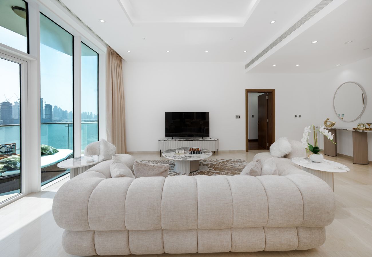 Apartment in Dubai - Refined 1BR Haven | Palm Jumeirah