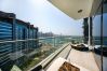 Apartment in Dubai - Refined 1BR Haven | Palm Jumeirah